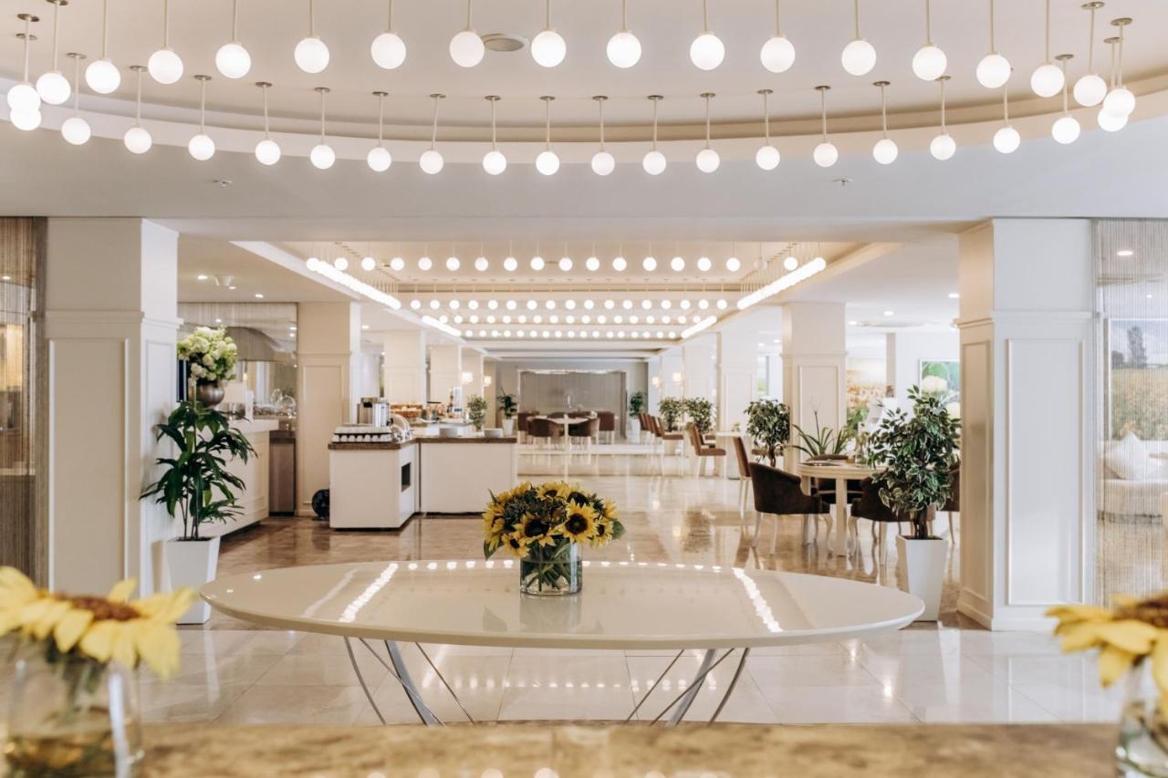 Qafqaz Sahil Hotel Баку Екстериор снимка