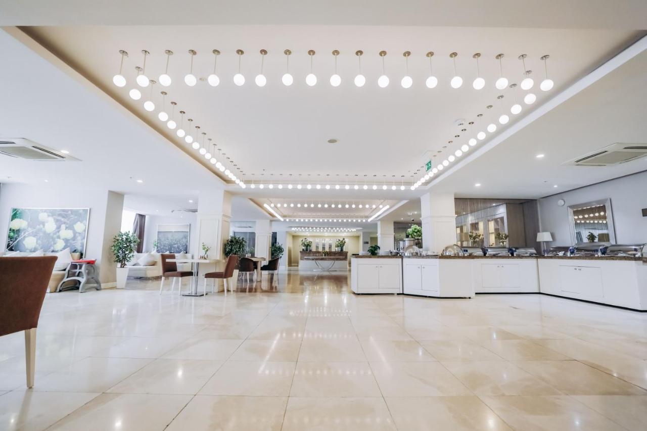 Qafqaz Sahil Hotel Баку Екстериор снимка