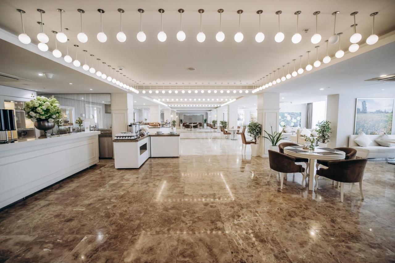 Qafqaz Sahil Hotel Баку Екстериор снимка