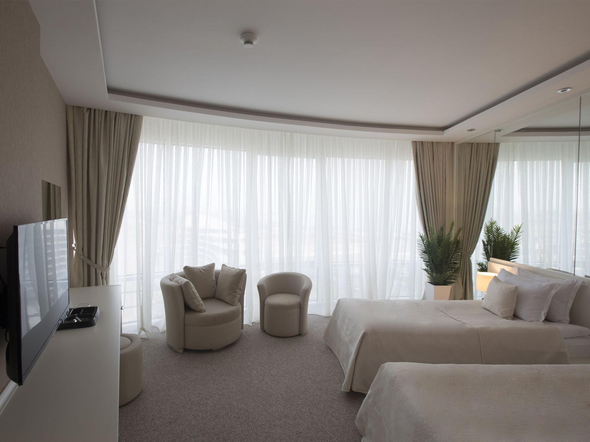 Qafqaz Sahil Hotel Баку Екстериор снимка